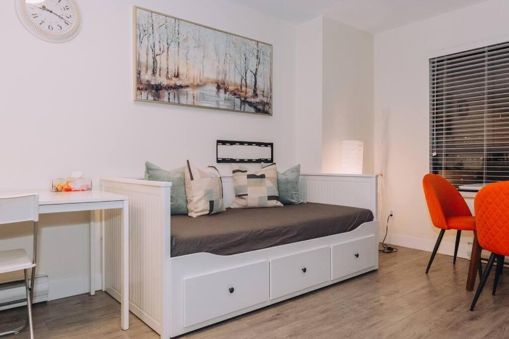 Modern Condo In The Heart Of Dt Overlooking City Vancouver Luaran gambar