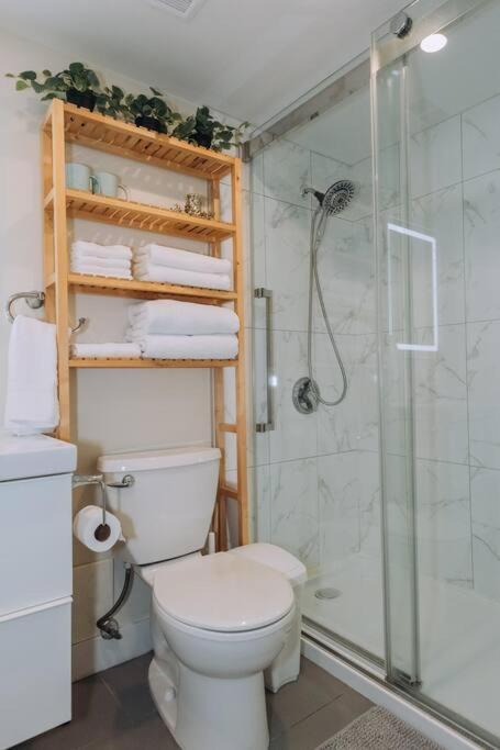 Modern Condo In The Heart Of Dt Overlooking City Vancouver Luaran gambar