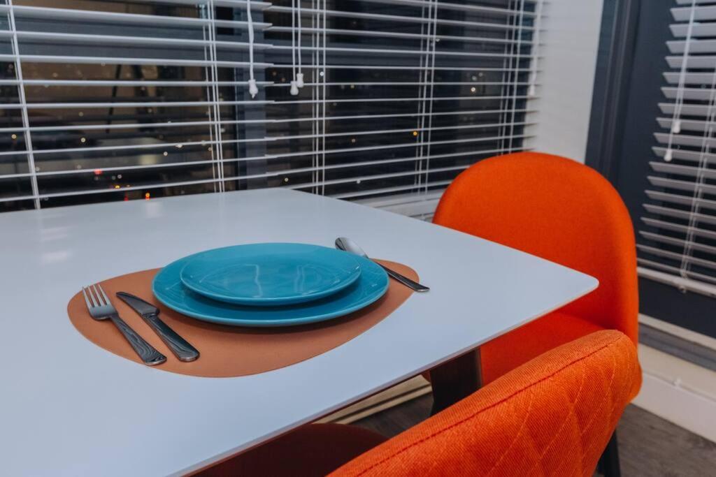 Modern Condo In The Heart Of Dt Overlooking City Vancouver Luaran gambar
