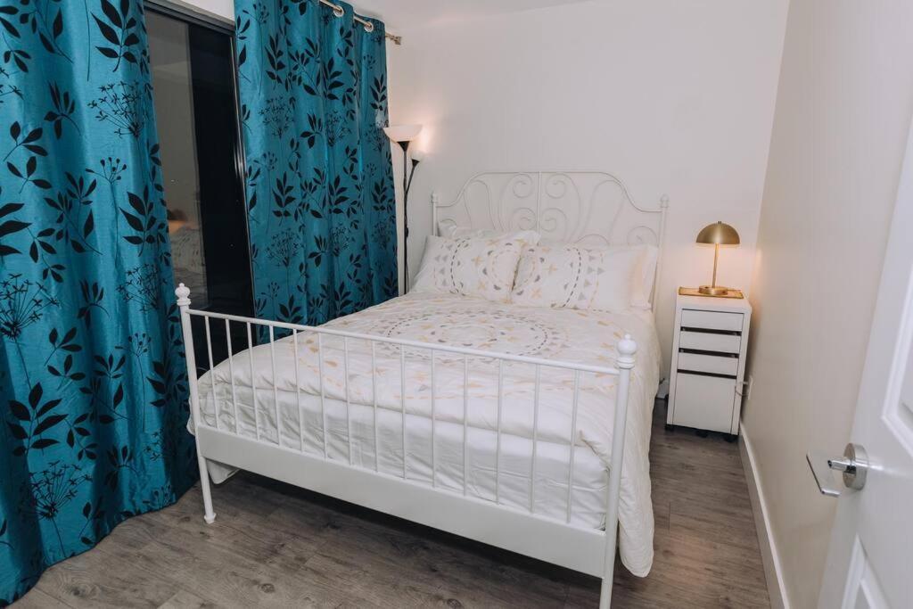Modern Condo In The Heart Of Dt Overlooking City Vancouver Luaran gambar